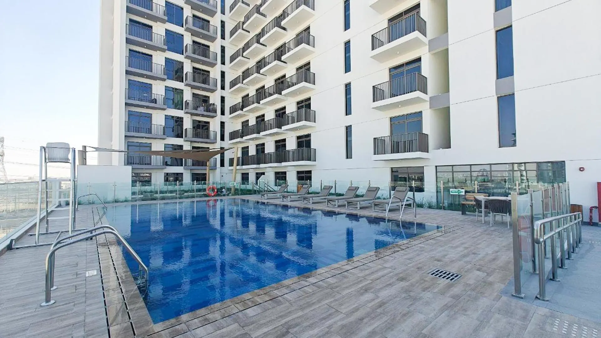 Modern And Peaceful 2 Bedroom In Amber By Azizi Dubai 0*,  United Arab Emirates
