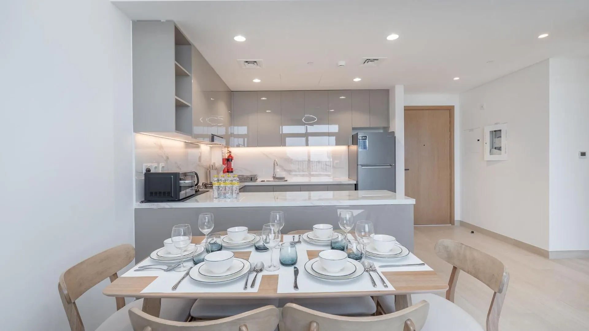Modern And Peaceful 2 Bedroom In Amber By Azizi Dubai 0*,  United Arab Emirates