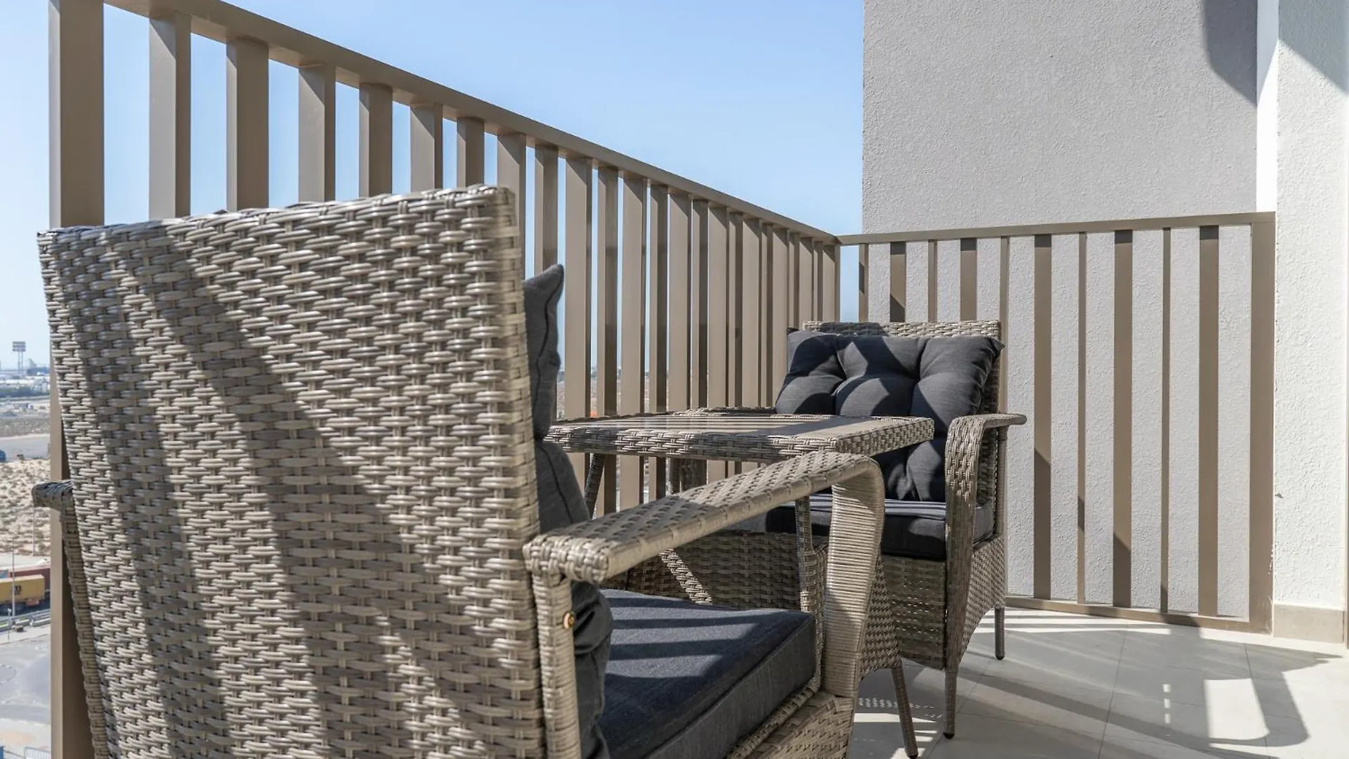 Apartment Modern And Peaceful 2 Bedroom In Amber By Azizi Dubai