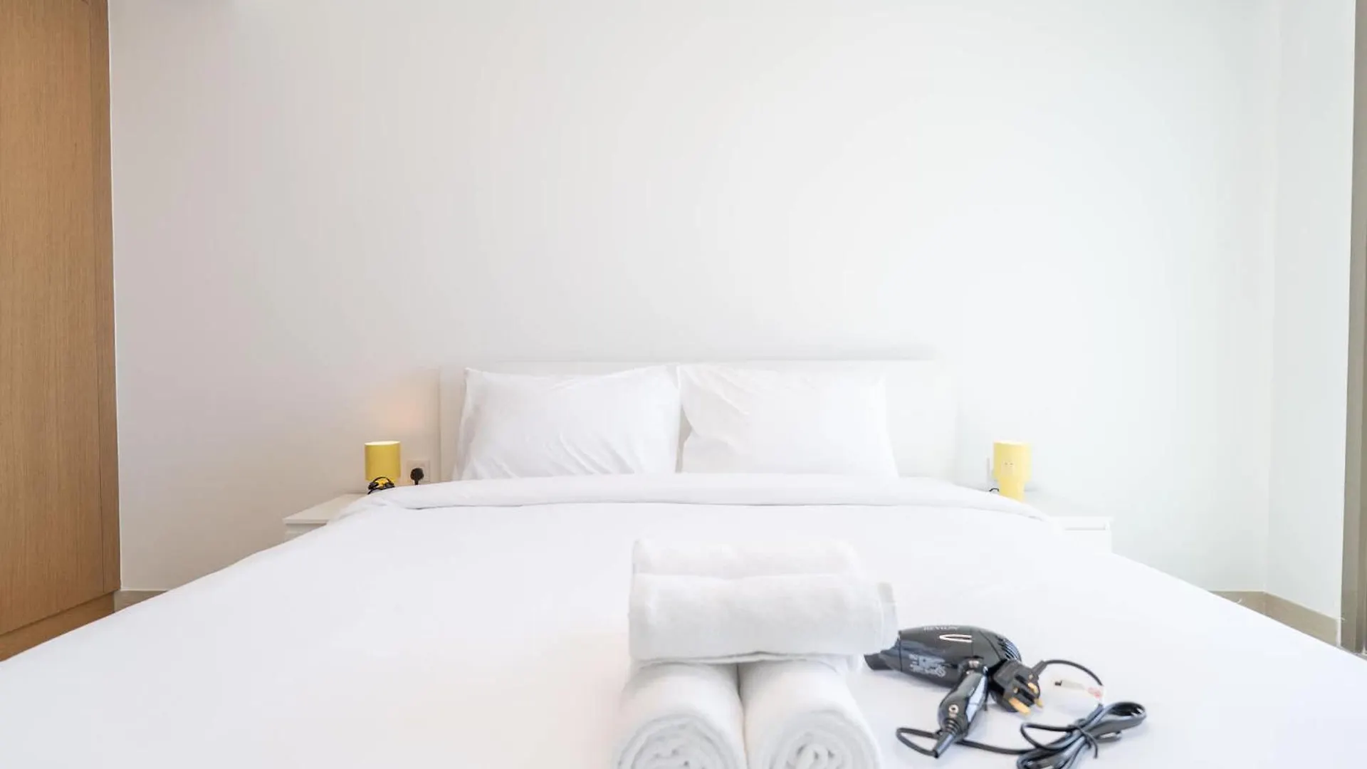 Modern And Peaceful 2 Bedroom In Amber By Azizi Dubai 0*,  United Arab Emirates