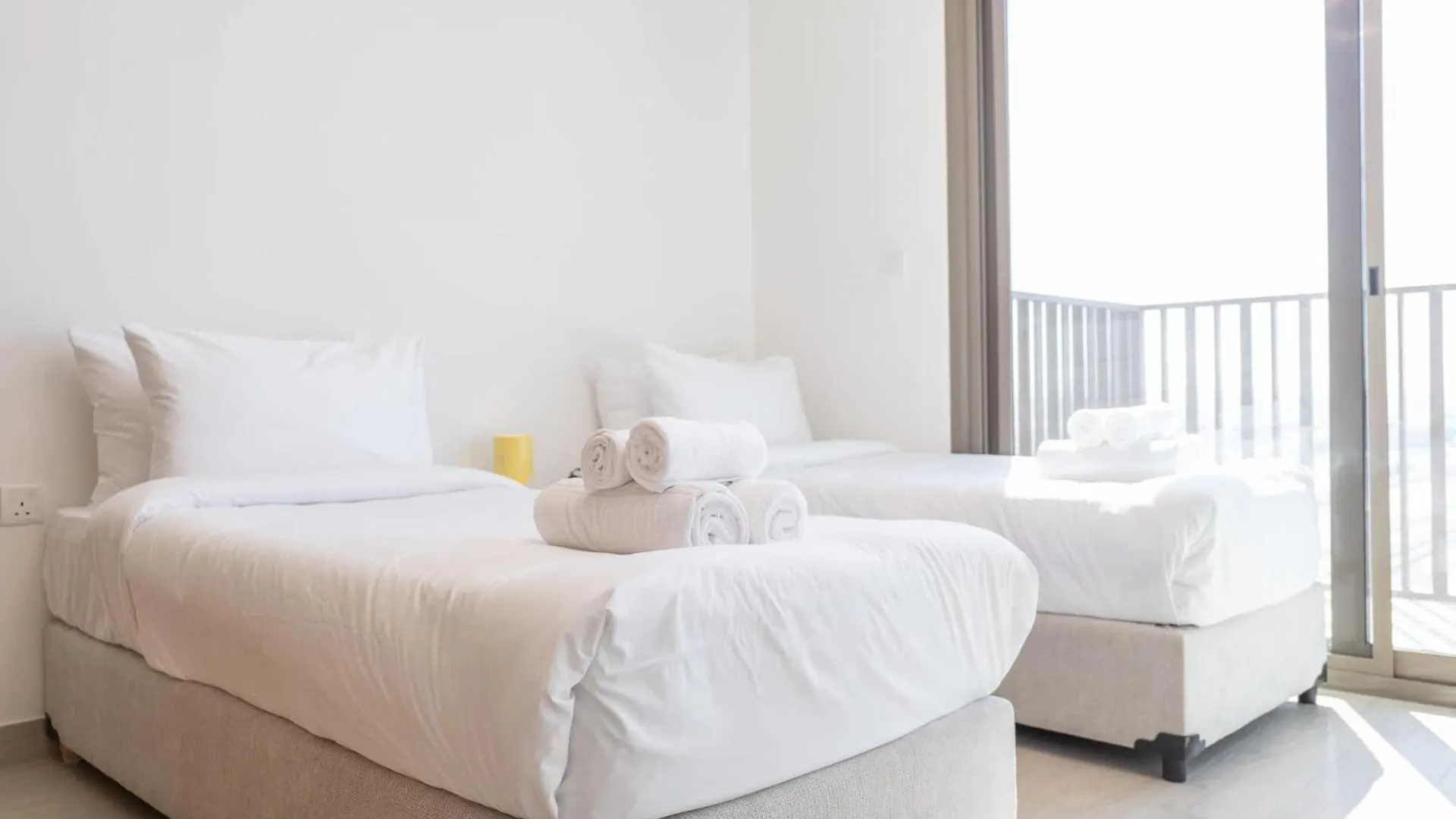 Apartment Modern And Peaceful 2 Bedroom In Amber By Azizi Dubai