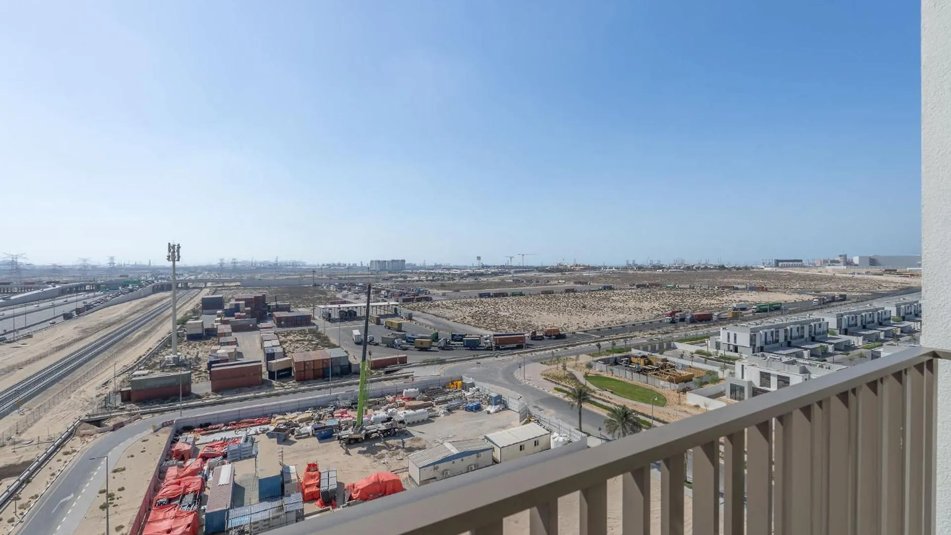 Apartment Modern And Peaceful 2 Bedroom In Amber By Azizi Dubai